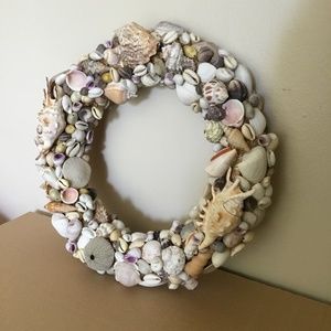 Sumptuous Summer Memories Wreath of Seaside Shells Vintage